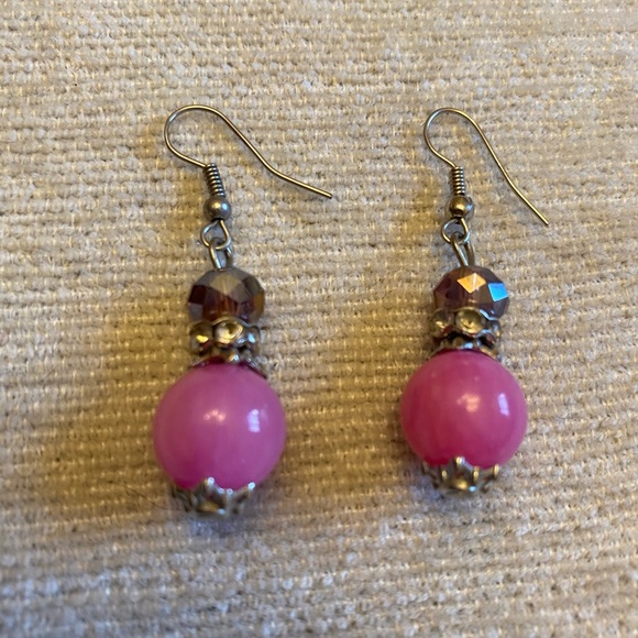 Beautiful and Colorful Earring Set - Picture 4 of 4